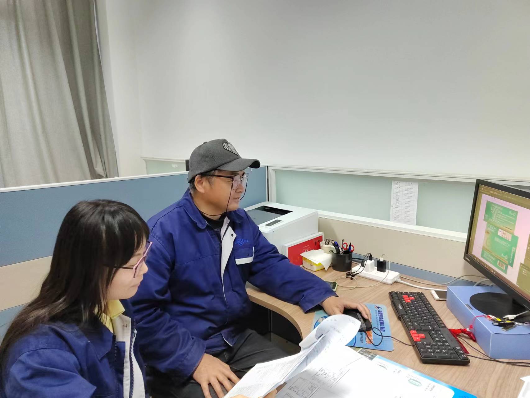 市場部.jpg 市場部.jpg