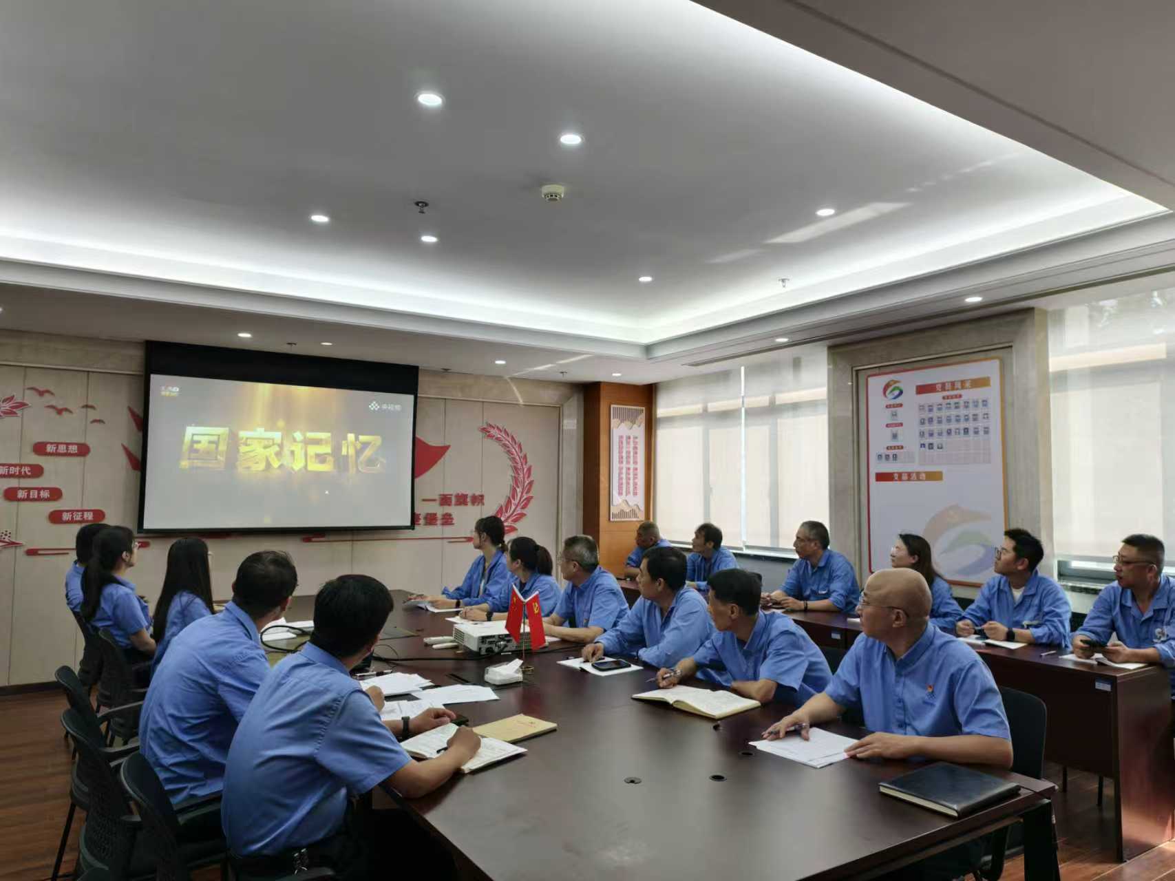 75d4126a6f1469efe5b80e3412263ccb.jpg 75d4126a6f1469efe5b80e3412263ccb.jpg